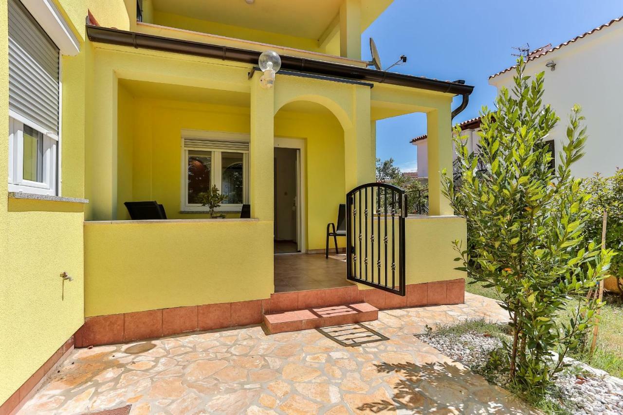 Apartments Dora Victoria Dream Medulin Exterior photo