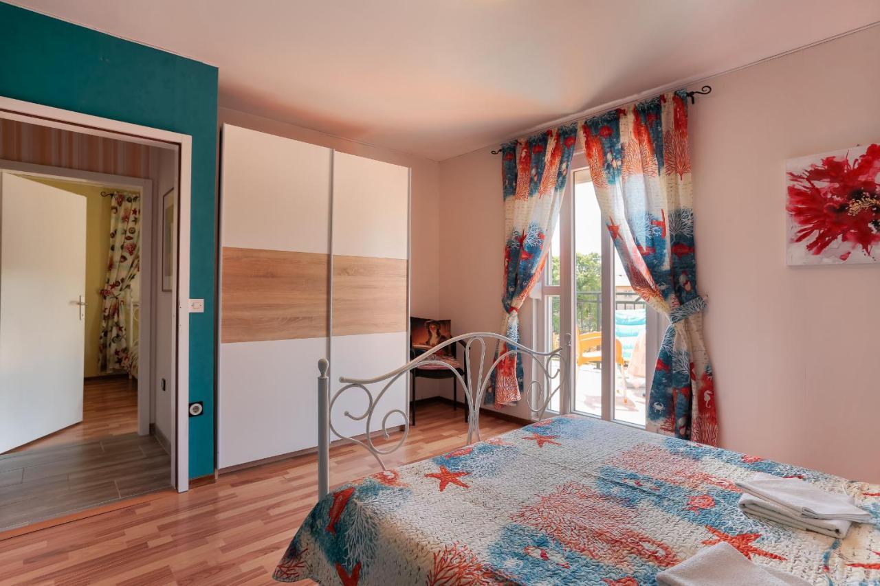 Apartments Dora Victoria Dream Medulin Exterior photo